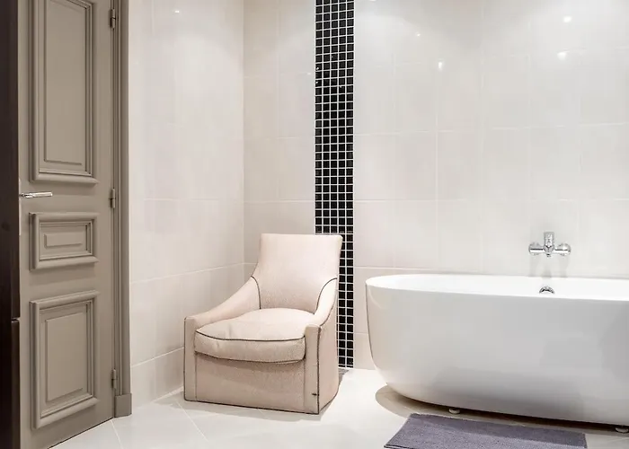 Marina فالوريس